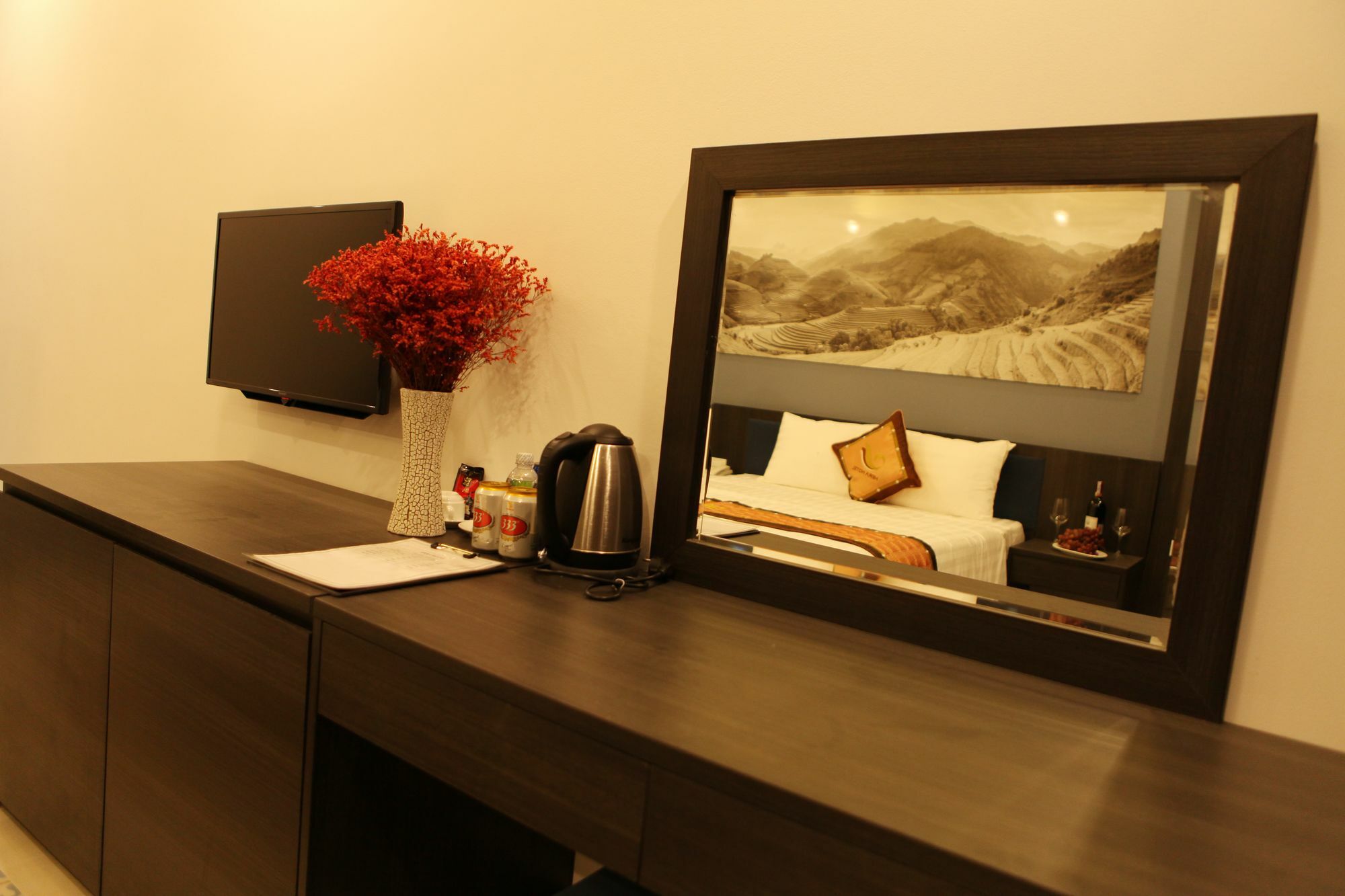 Hera Ha Long Hotel Экстерьер фото